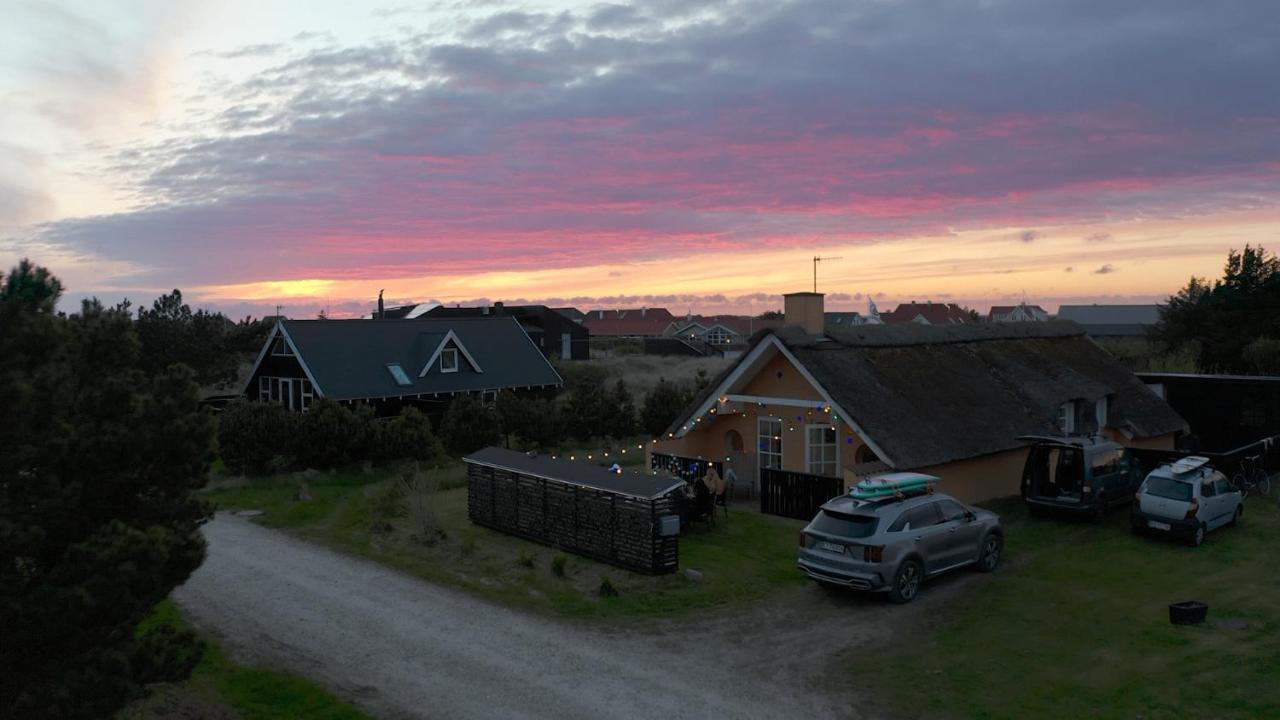 Viking Surf Cottage Klitmøller Buitenkant foto