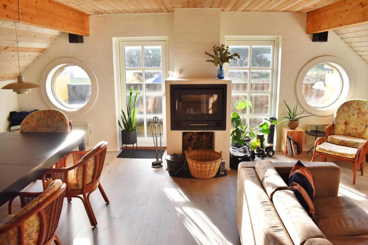 Viking Surf Cottage Klitmøller Buitenkant foto