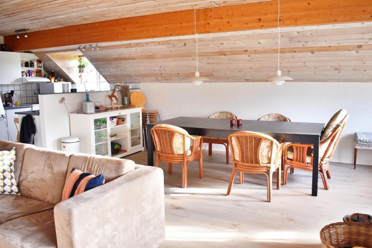 Viking Surf Cottage Klitmøller Buitenkant foto