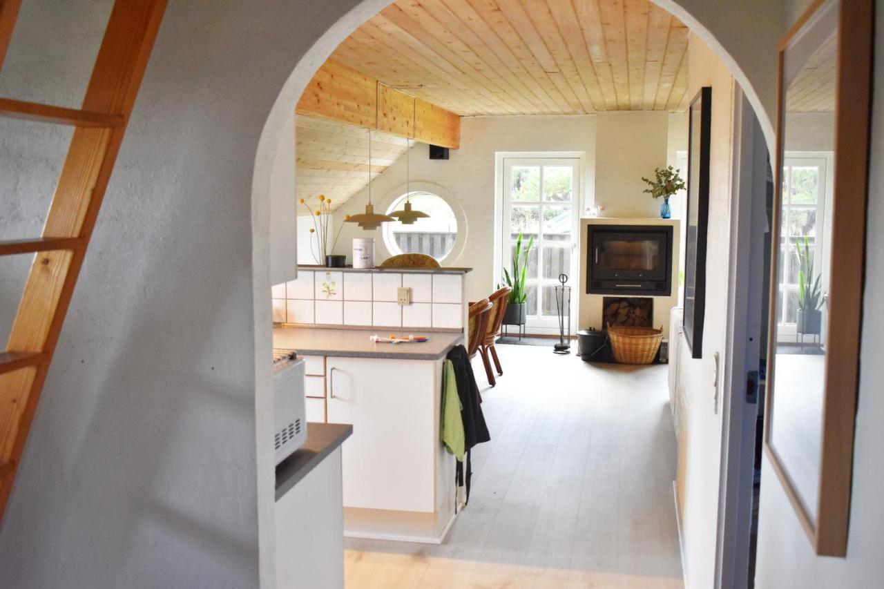 Viking Surf Cottage Klitmøller Buitenkant foto